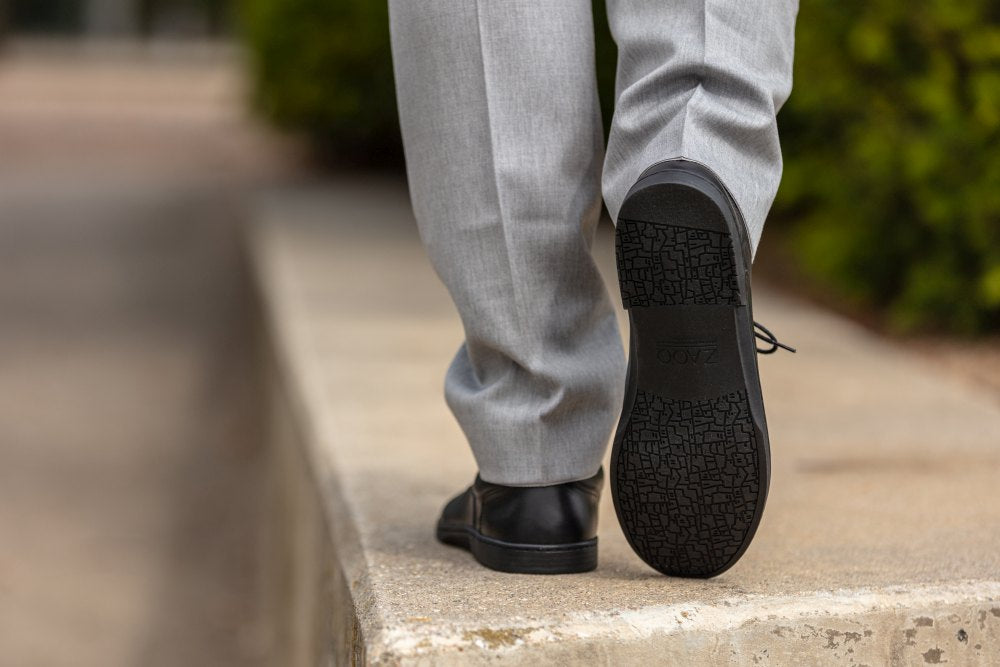 APEQ Black