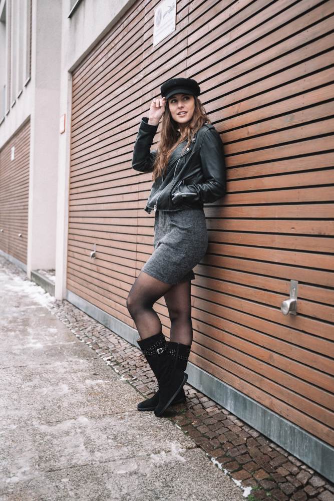 ATTRAQT Velours Black