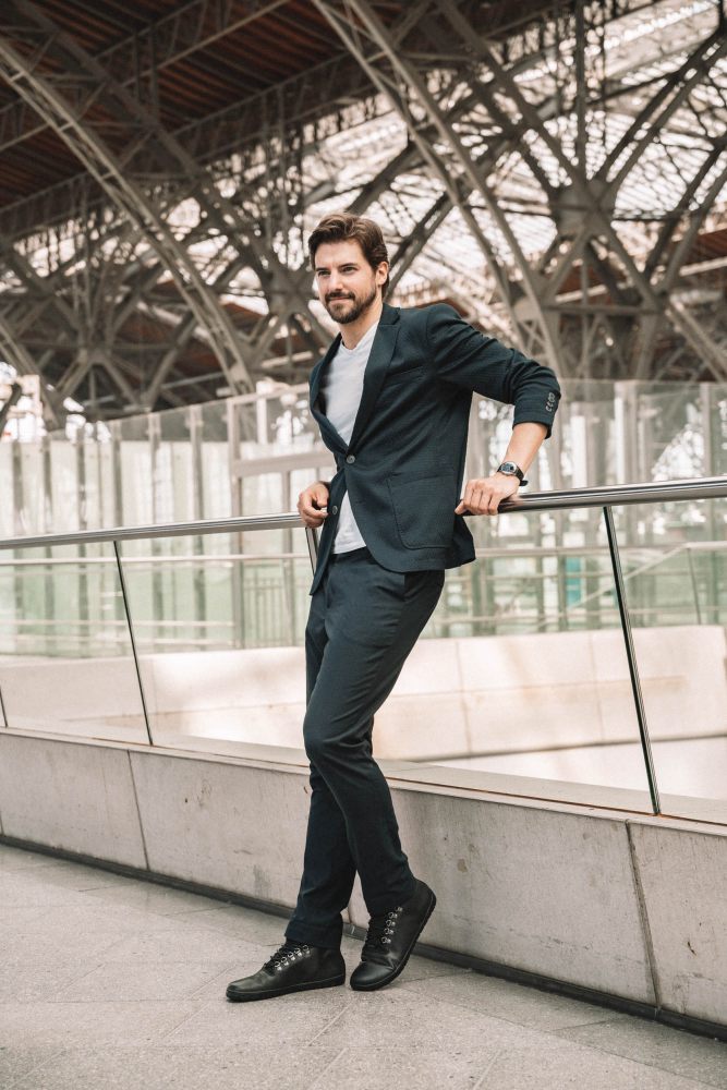 EXPEQ-Black Waterproof