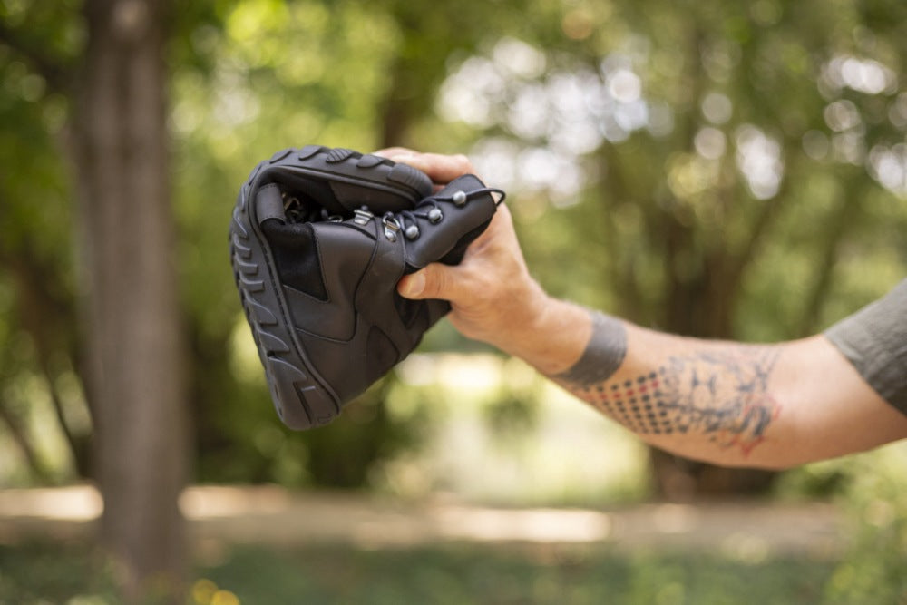 EXPLORER Black Waterproof